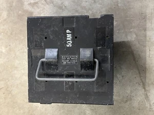 INTERRUPTOR DE PERNOS PR322 60A 3 POLOS 240 VOLTIOS PORTAFUSIBLES EXTRAÍBLE - Imagen 1 de 6