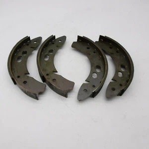 4 zapatas de freno Wartburg 353 1.3 eje trasero 230x30 mm juego de zapatas de freno NUEVO - Imagen 1 de 2