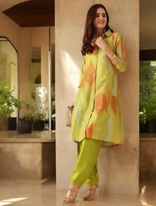 Women Indian Dress;Green Abstract printed Summer fit Cotton Silk Kurta with Pant - Picture 1 of 8