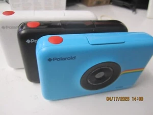 3 FAULTY Polaroid Snap touch cameras -white , blue & black for PARTS - Picture 1 of 6