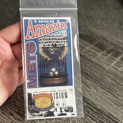 1969 Amazin' New York Mets World Series Pin Baseball SGA - Sharp 1980’s - Image 1 of 3