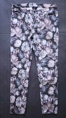 Tahari Floral Pants Women's Size 6 Gray Stretch - Image 1 of 4