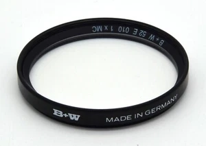 B+W 52 E 010 1x MC 52 mm Filter (Z-009) - Bild 1 von 2