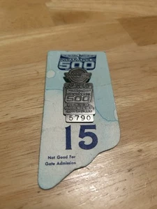 Indianapolis 500 1986 chevy corvette collector pendant pin - Picture 1 of 1