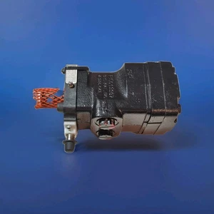 Motore idraulico bianco RS013997 con sensore di velocità RS01850 per Monroe 05006687 - Foto 1 di 6