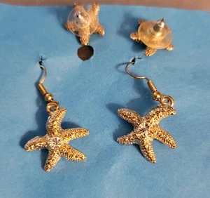Two Pairs Of Small Stsrfish Earings - Picture 1 of 2