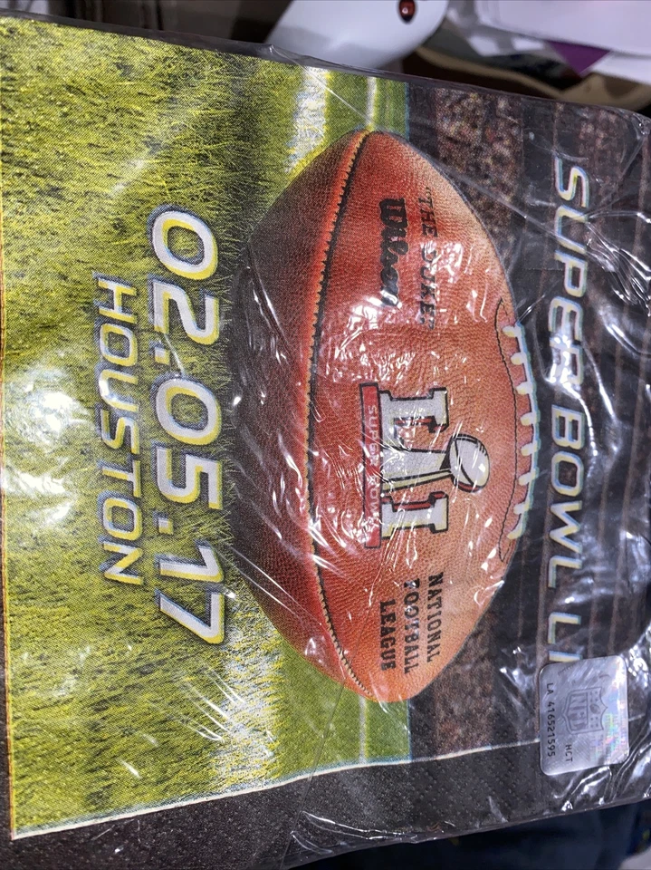 Super Bowl 28 Paks 51 LI Luncheon Napkins Two Sizes A9 - Image 1 of 4