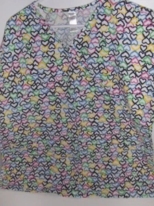 Scrubs by Nick and Sarah - hearts scrub top - Large - Picture 1 of 3