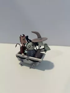 Disney Skizzenbuch Nightmare Before Christmas Schloss Schock, Fass Wanne Ornament lesen - Bild 1 von 7