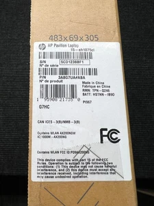 Portatile HP Pavillion 15-eh1075cl - Foto 1 di 3