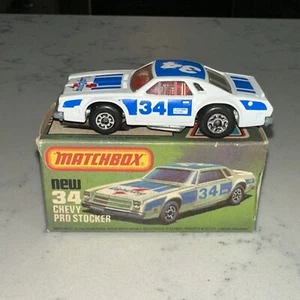 NOS MATCHBOX CARS: LESNEY MATCHBOX 75 #34 CHEVY PRO STOCKER EN CAJA 1980 - Imagen 1 de 12