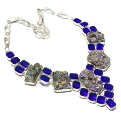 Collar Multi Fuego Titanio Druzy, Zafiro Azul Piedras Preciosas Hecho a Mano Foto 1 de 3