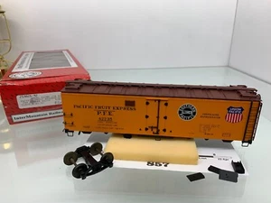 857 Intermountain Steel Side Ice Bunker PFE Dbl Herald Plastic O Scale 2 Rail - Picture 1 of 8
