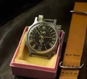 Reloj Masónico Pobeda, Reloj Soviético Hombre, Reloj Vintage Reloj Negro - Imagen 1 de 5