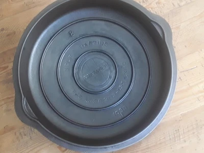 Cubierta de sartén para freidora de pollo autoperfectante Griswold de hierro fundido 1098B #8 Foto 1 de 4