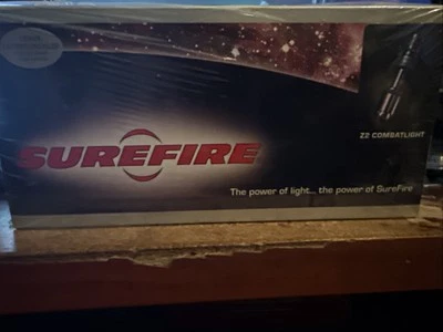 Surefire Z2-BK Combatlight Flashlight 65 Lumen Tatical Equipment New Sealed NOS  - Image 1 of 4