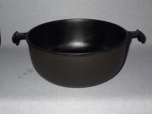 Horno holandés de hierro fundido Le Creuset vintage raro sin esmaltar 26 recién sazonado 10" - Imagen 1 de 7