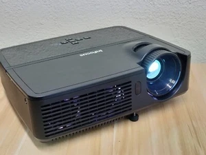 Infocus IN112 DLP 2700 ANSI 3D Ready Projector *LAMP HOURS 344* - Picture 1 of 8