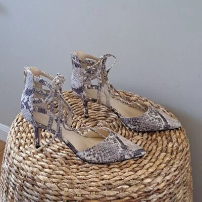 Nuevo sin etiquetas Marc Fisher Mujer Truthe Piel de Serpiente Estampado Cordones Jaula Estilo Bomba S-7.5 Foto 1 de 4