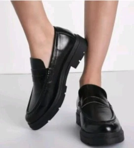 Lulus Waryn Black Loafer Chunky Y2K Academia Preppy Size 8 New with Box - Picture 1 of 11