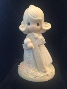 Vintage - Precious Moments #103632 - Figur "I Believe in the Old Rugged Cross" - Bild 1 von 3