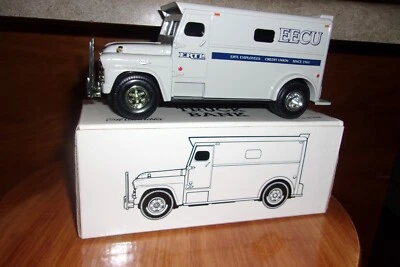 #F225 "ERTL Employee Credit Union" 1959 GMC Armored Truck 1/32 only 216 made NIB - Image 1 of 4