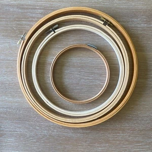 ROC Wood Quilting Frame Vintage Embroidery Hoop Bundle | lot of 4 - Picture 1 of 3