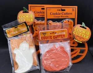 Vintage Lot Halloween Baking Cookies Cupcakes Cutters Ghosts NOS - Picture 1 of 3