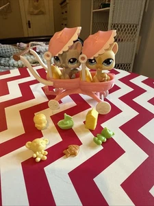 Littlest Pet Shop Cutest Pets sonniger Kinderwagen mit Haustieren und Zubehör - Bild 1 von 7