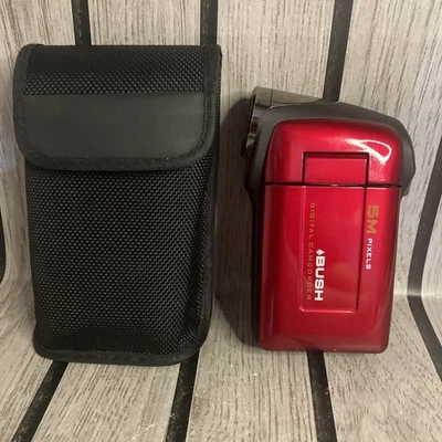 Bush TDV552 Digital Video Handy Camcorder Red - Image 1 of 4