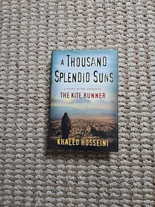 A Thousand Splendid Suns Khaled Hosseini Hardcover Book - Foto 1 di 3