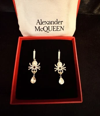 Araña vintage de Alexander McQueen con estrás cristal Foto 1 de 4