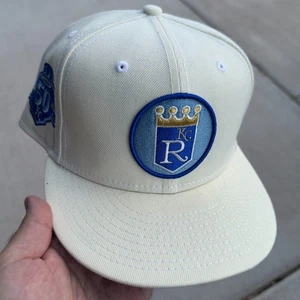 New Era Kansas City Royals Fitted Hat 7 3/8 50th Anniversary White / Blue - Picture 1 of 2