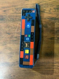 LEGO Play and Build Wii Remote Pirates of the Caribbean for Nintendo Wii B38MI - Picture 1 of 2