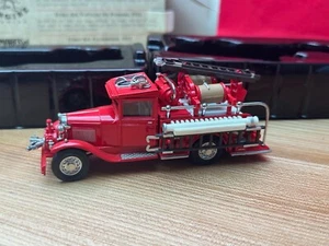 Matchbox Models of Yesteryear 1932 Ford AA Fire Engine - Picture 1 of 4