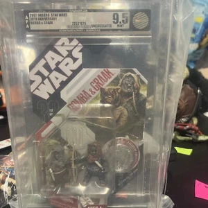 Star Wars 30th Anniversary Collection Romba & Graak Ewok AFA Graded 9.5MN+ - Bild 1 von 3