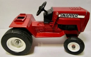 Snapper Lawn & Garden Tractor For Repair Or Custom Use 1/12 Scale U.S.A. - Picture 1 of 6