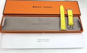 Bracelet cuir HERMES Apple Watch jaune citron vert 38 40 41 42 mm - presque comme neuf dans sa boîte - Photo 1 sur 13