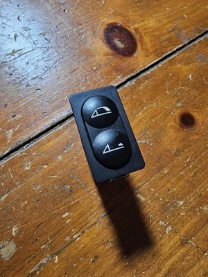  96-02 Bmw E36 Z3 Convertible Plegable Superior Interruptor Control Abierto Botón Unidad (1a) Foto 1 de 3