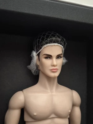 Integrity BROOKLYN BOUND AUDEN ADLER Monarchs Fashion Royalty Homme Doll NRFB LE - Image 1 of 4