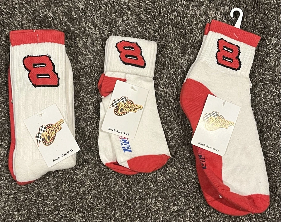 Meias vintage Dale Earnhardt JR #8 Nascar vermelho/branco (3 pares) tamanho: 9-11 novas com etiquetas - Imagem 1 de 4