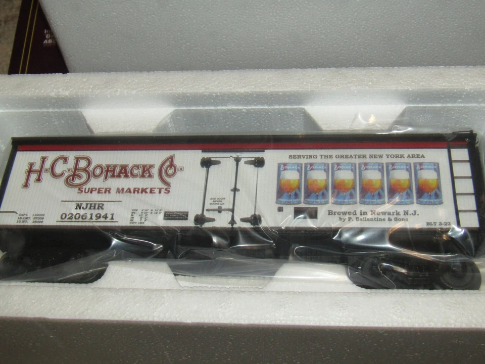 MTH 20-94733 H.C. Bohack Beer 36’ WOOD SIDE REEFER CAR - Image 1 of 1