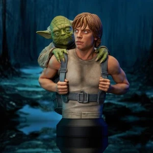 Star Wars: The Empire Strikes Back Luke & Yoda 1/6 Scale Mini Bust - Picture 1 of 11