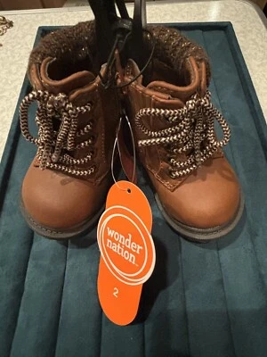 Nuevas botas de bebé Wonder Nation con etiqueta, lindas, cómodas, fáciles de encender/apagar. Talla 2 Foto 1 de 4