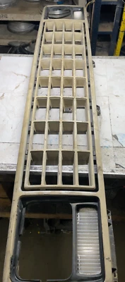 Ford Van E150 E250 E350 1979-1991 parrilla argent OEM Foto 1 de 4