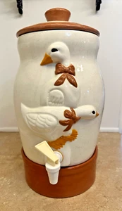 Vintage 1990 VIC Goose 2.5 Gal Ceramic Water Dispenser Farmhouse Decor - Picture 1 of 3