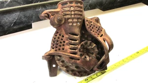 Antique  Nice User ? Cast Iron Hand Crank Corn Sheller Tool - Picture 1 of 4