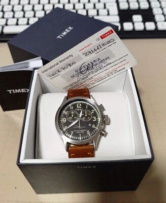 Reloj hombre TIMEX TW2R70900 42mm acero correa de cuero INDIGLO© - Imagen 1 de 4