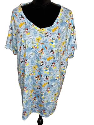 Camiseta con cuello en V estampada azul de los parques de Disney 2019 3X Mickey Minnie Donald Goofy Foto 1 de 4