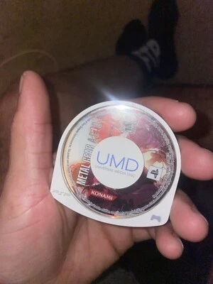 Metal Gear Acid PSP - Image 1 of 2